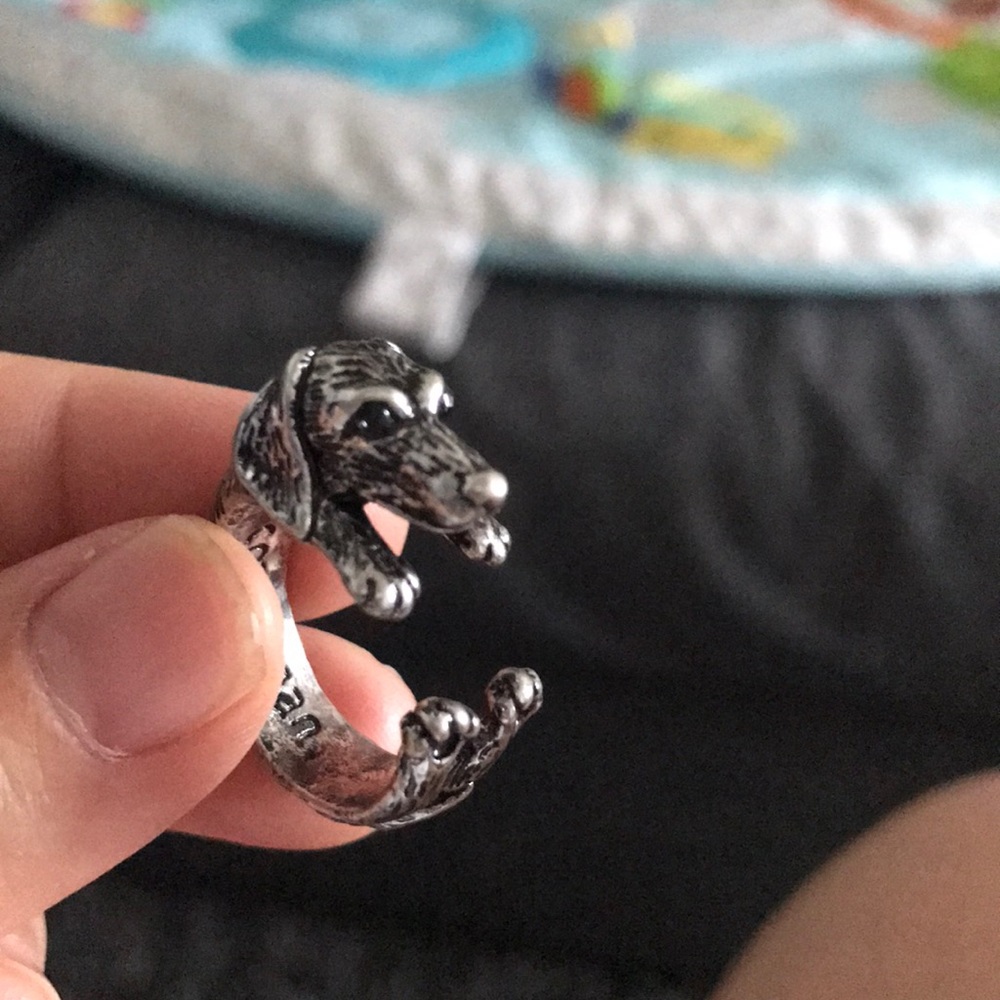 Dachshund hug ring